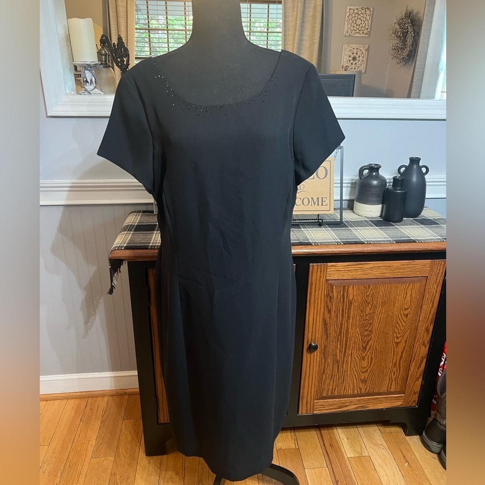 EUC- Liz Claiborne Black Dress
